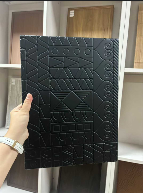 ഫ്യൂച്ചർ കളേഴ്‌സിൻ്റെ മൂന്നാം ടീം ബിൽഡിംഗ് കോൺഫറൻസ് ചെങ്ഡുവിൽ വിജയകരമായി നടന്നു.